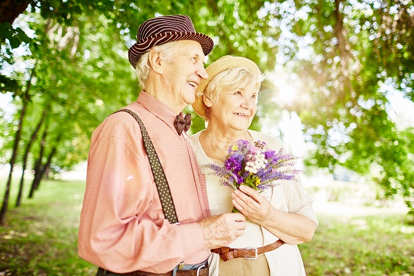 Top 10 Senior Dating Tips for Finding Love After 60